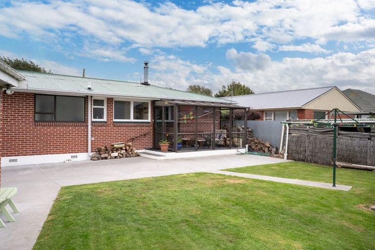 Photo of property in 31 Gainsborough Street, Hoon Hay, Christchurch, 8025