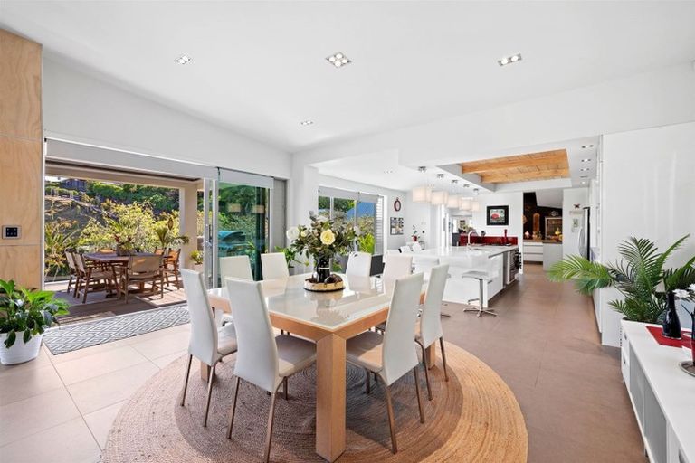 Photo of property in 48b Nevada Drive, Merrilands, New Plymouth, 4312