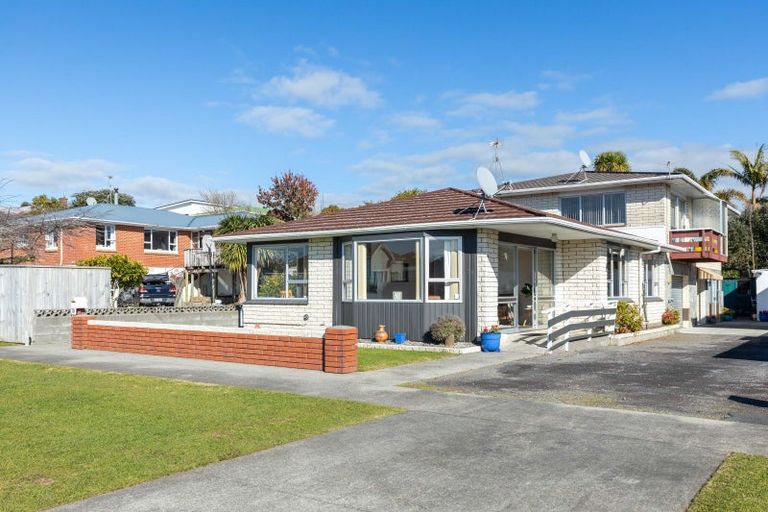 Photo of property in 7b Browne Street, Waitara, 4320