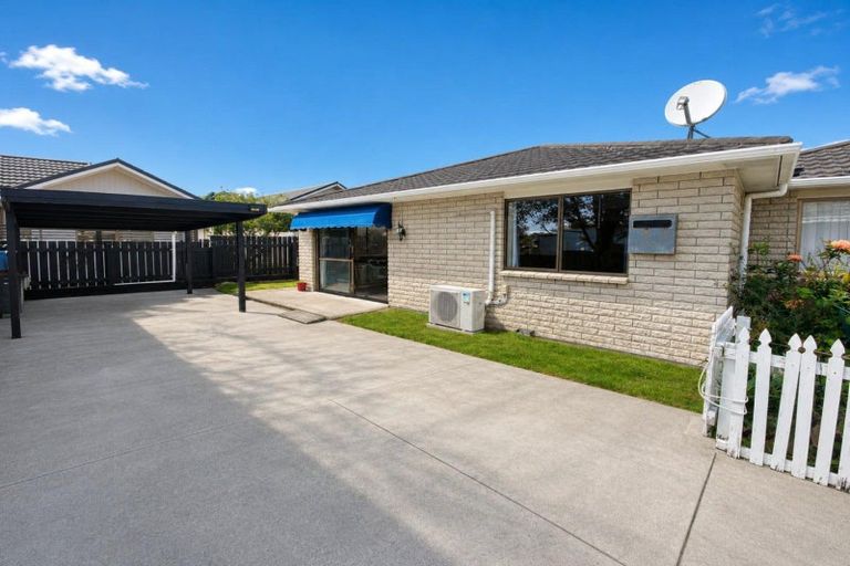 Photo of property in 3/265 Carrington Street, Vogeltown, New Plymouth, 4310
