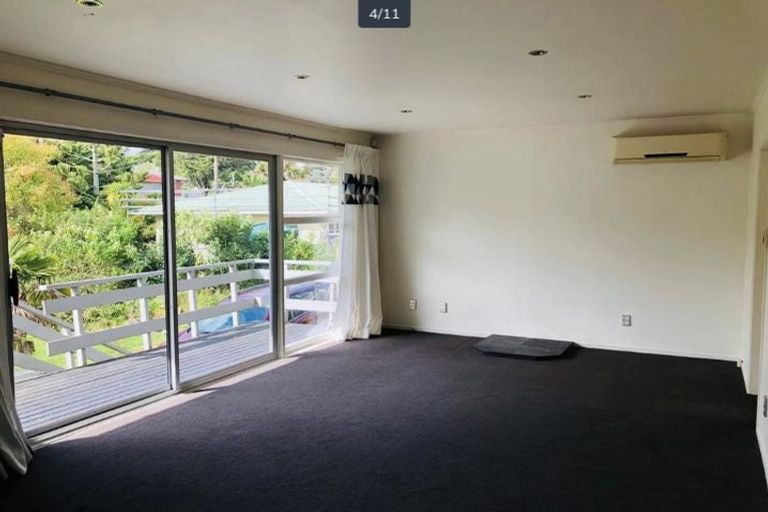 Photo of property in 61 Peach Road, Glenfield, Auckland, 0629