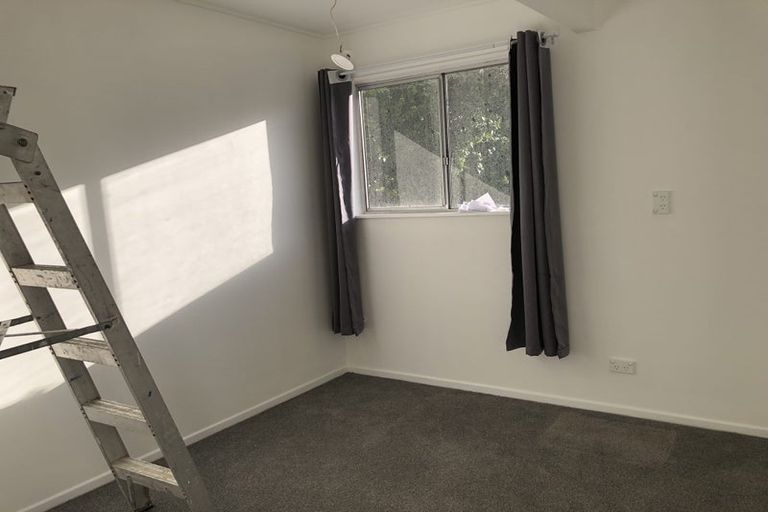 Photo of property in 39 Hindmarsh Street, Johnsonville, Wellington, 6037