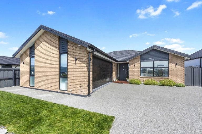 Photo of property in 66 Skibbereen Drive, Halswell, 8025