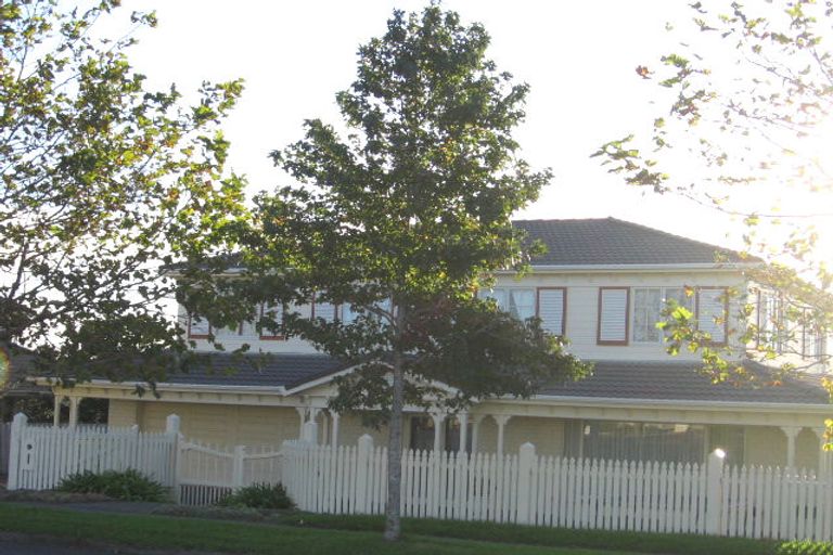 Photo of property in 1/143 Somerville Road, Somerville, Auckland, 2014