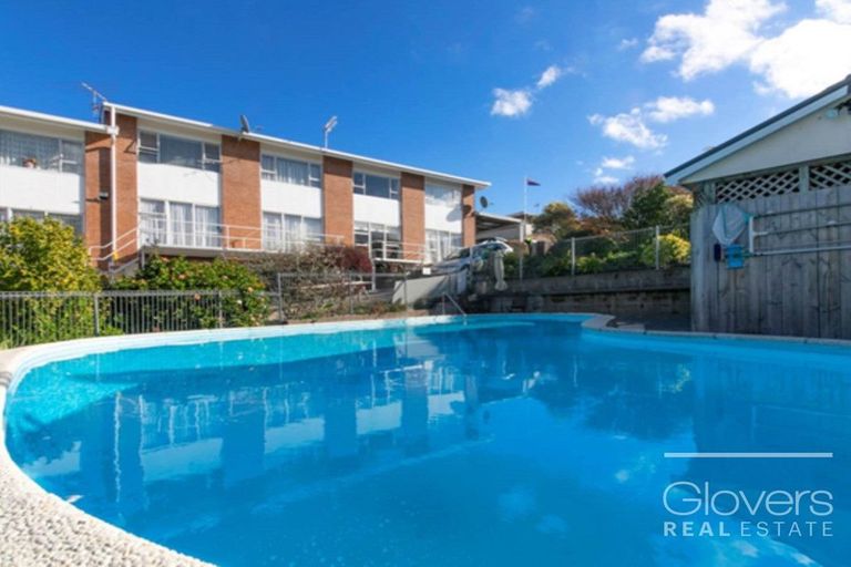 Photo of property in 12/16 Willerton Avenue, New Lynn, Auckland, 0600