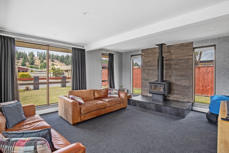 Photo of property in 18 Arnott Street, Alexandra, 9320