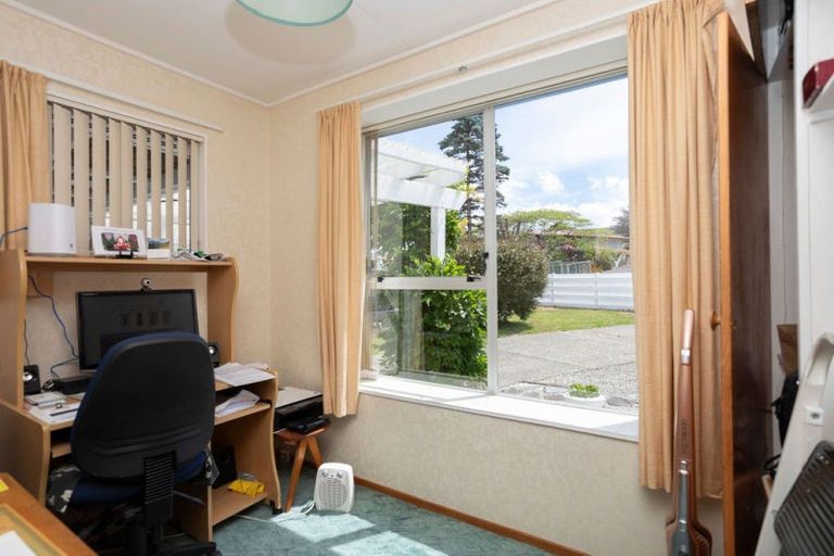 Photo of property in 22 Ries Street, Dannevirke, 4930