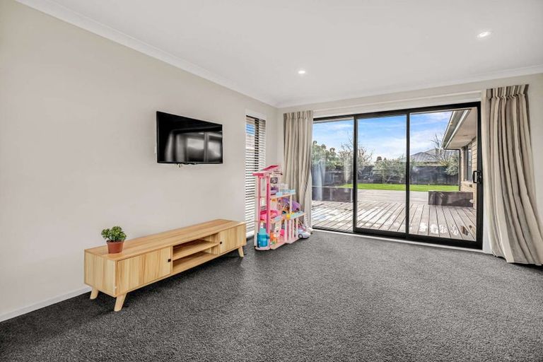 Photo of property in 10 Greenstone Street, Rolleston, 7614