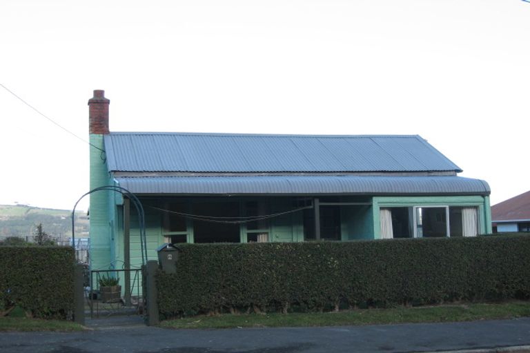 Photo of property in 8 Matai Street, Ravensbourne, Dunedin, 9022
