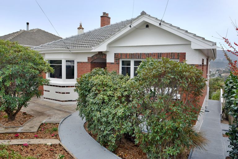 Photo of property in 26 Mornington Road, Balaclava, Dunedin, 9011