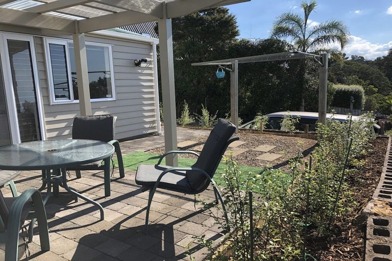 Photo of property in 1/37 Waipa Street, Birkenhead, Auckland, 0626