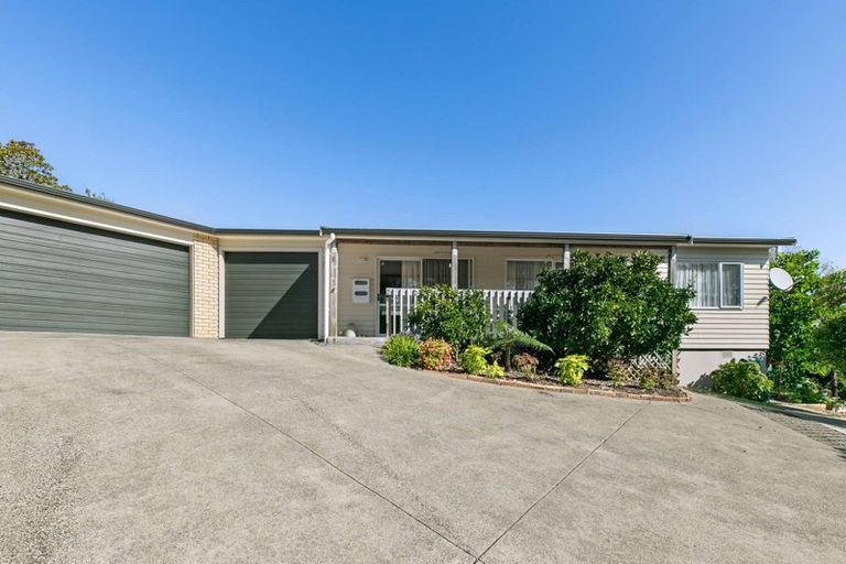 Photo of property in 67a Beach Haven Road, Beach Haven, Auckland, 0626