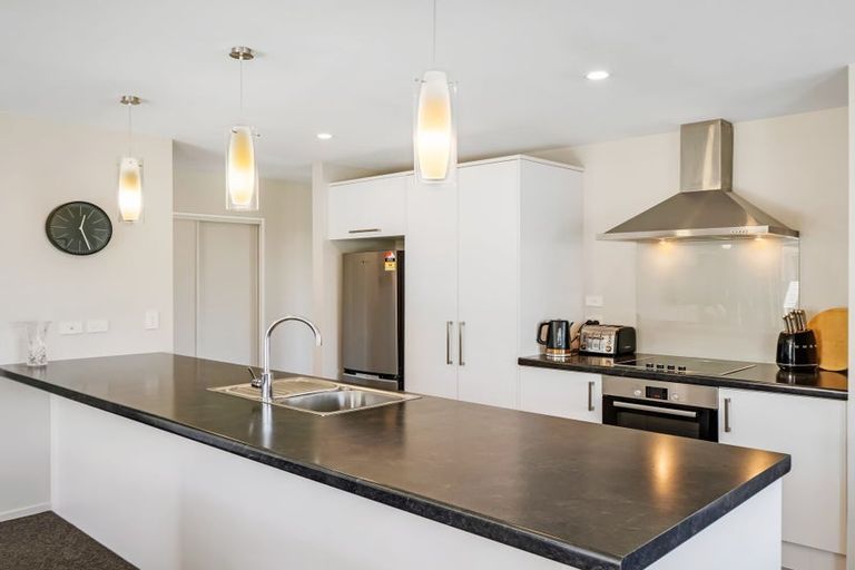 Photo of property in 6 Galatos Street, Rangiora, 7400