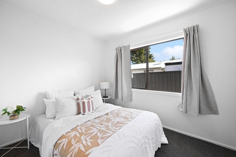 Photo of property in 12 Lloyd Drive, Nawton, Hamilton, 3200