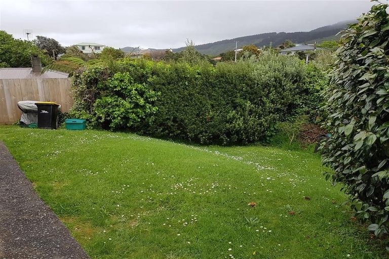 Photo of property in 6b Matai Street, Tawa, Wellington, 5028