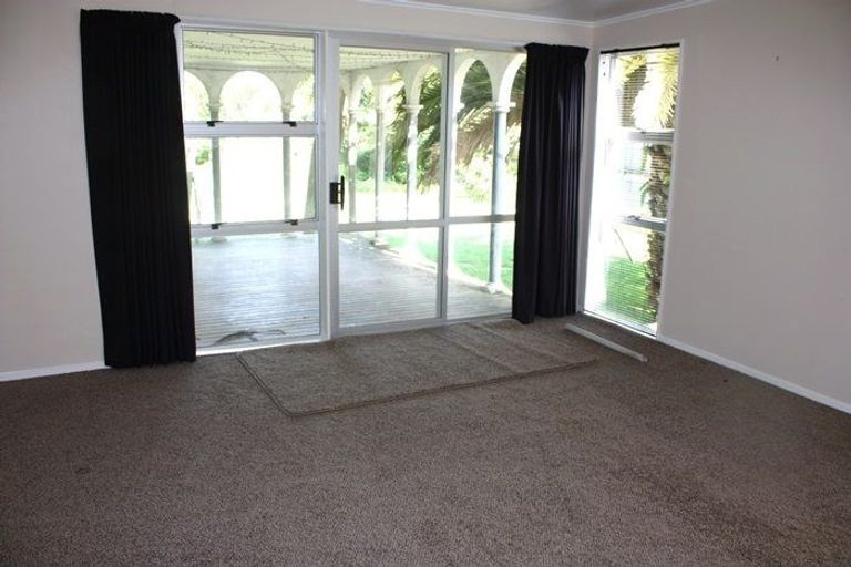 Photo of property in 22 East Street, Terrace End, Palmerston North, 4410
