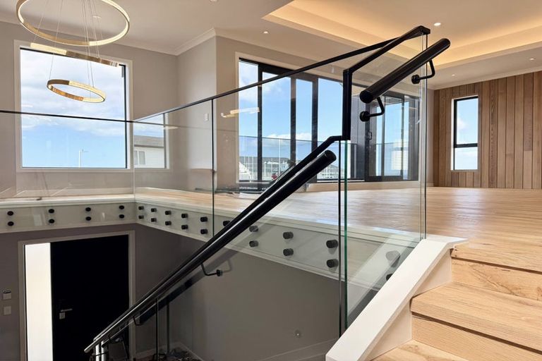 Photo of property in 49 Kumukumu Road, Long Bay, Auckland, 0630