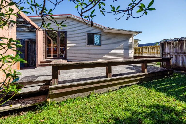 Photo of property in 1/5 Beihlers Road, Weymouth, Auckland, 2103