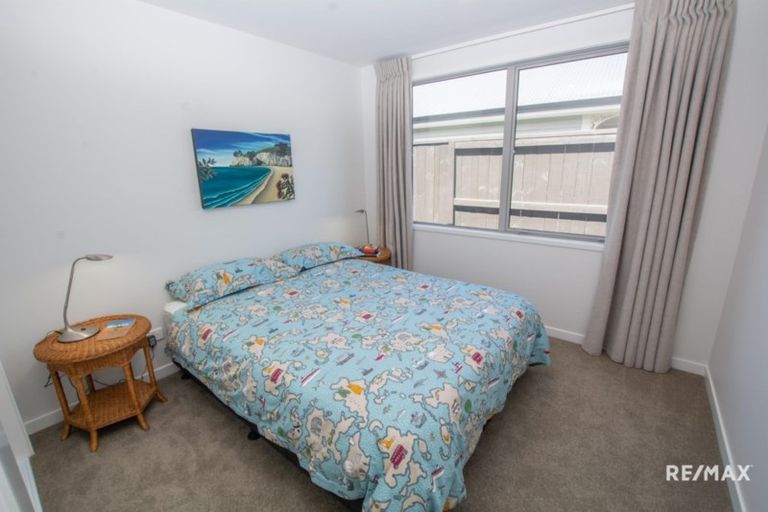 Photo of property in 54 Penetaka Heights, Pyes Pa, Tauranga, 3112