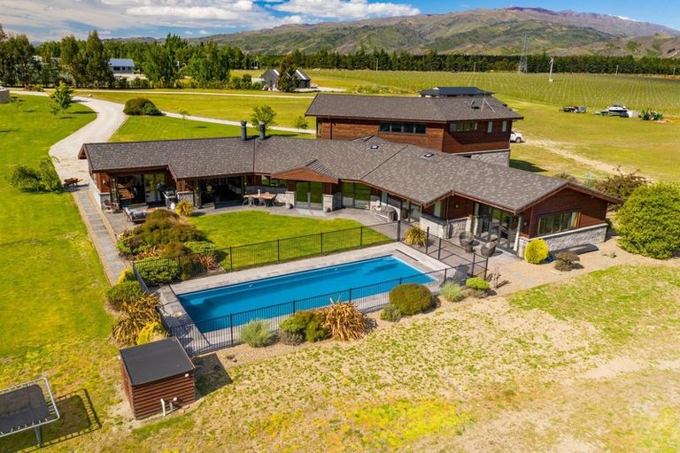 Photo of property in 126 Pearson Road, Cromwell, 9384