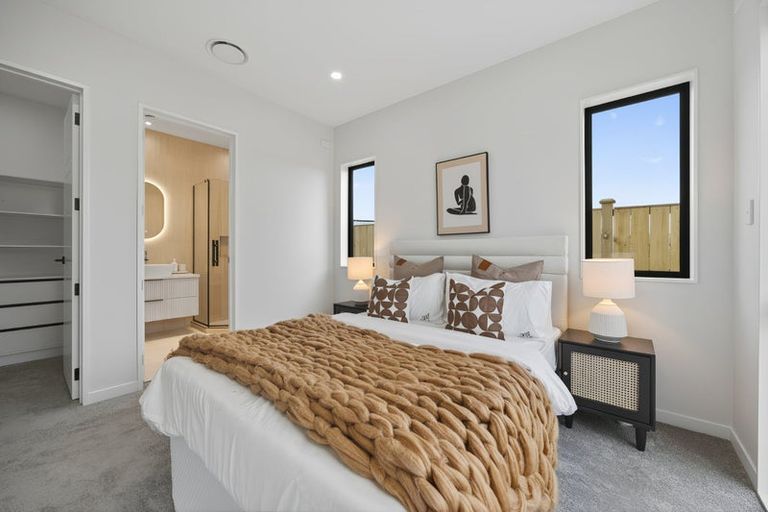 Photo of property in 12 Piko Road, Opaheke, 2113