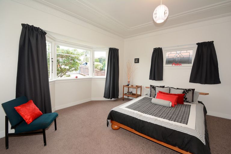 Photo of property in 26 Mornington Road, Balaclava, Dunedin, 9011