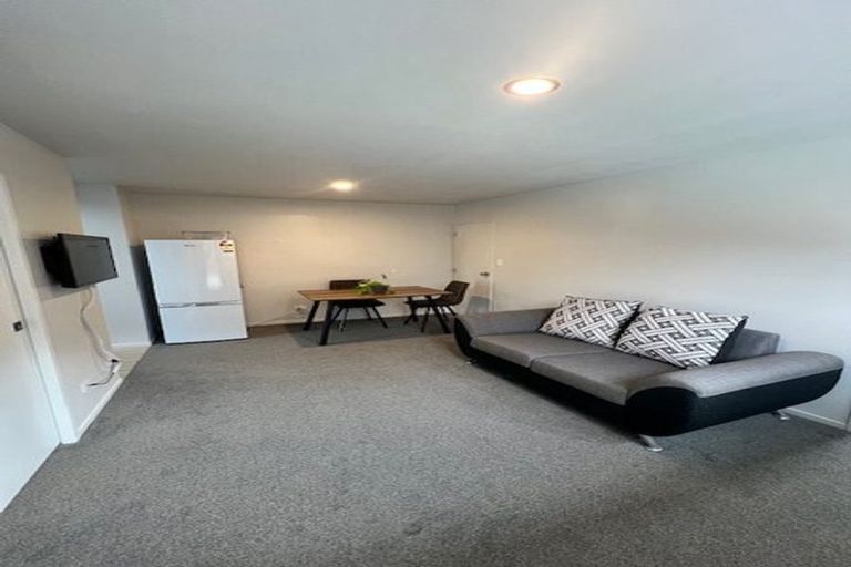 Photo of property in 11 Barwick Place, Huntington, Hamilton, 3210