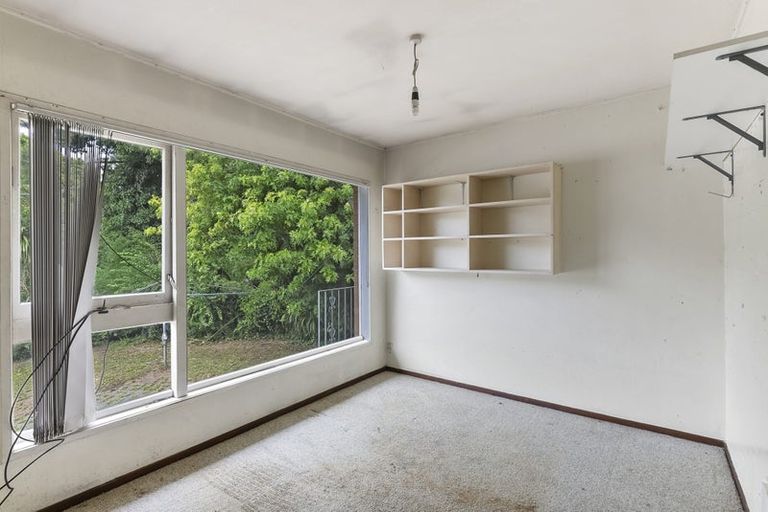 Photo of property in 35 Meadway, Sunnyhills, Auckland, 2010