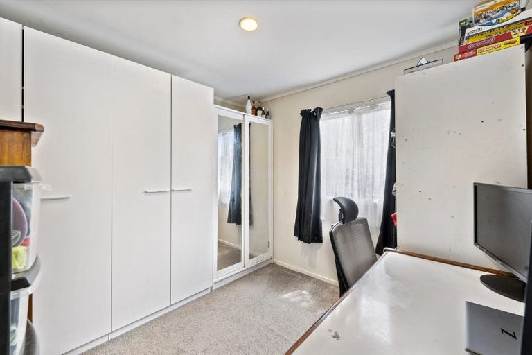 Photo of property in 11 Steven Street, Mangere East, Auckland, 2024