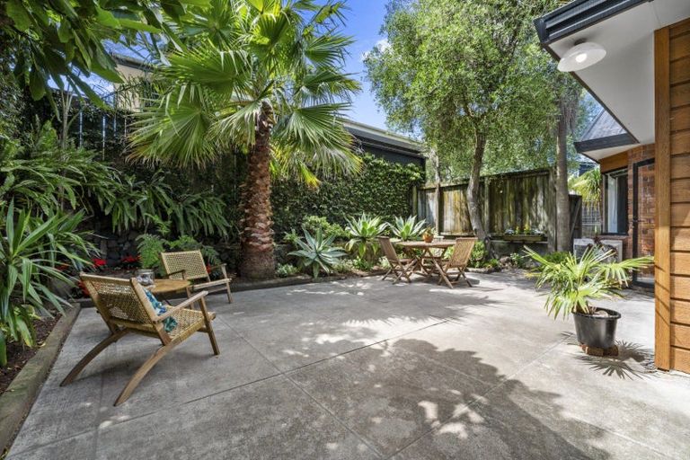 Photo of property in 312b Oceanbeach Road, Mount Maunganui, 3116