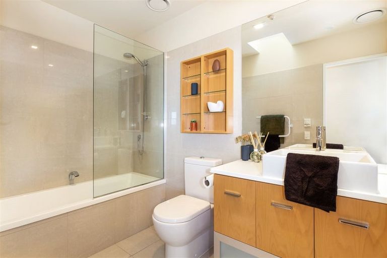 Photo of property in Youell House, 1/1 Hutcheson Street, Mayfield, Blenheim, 7201