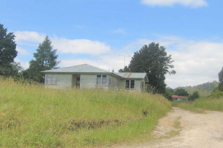 Photo of property in 16 Ako Street, Kakahi, 3989