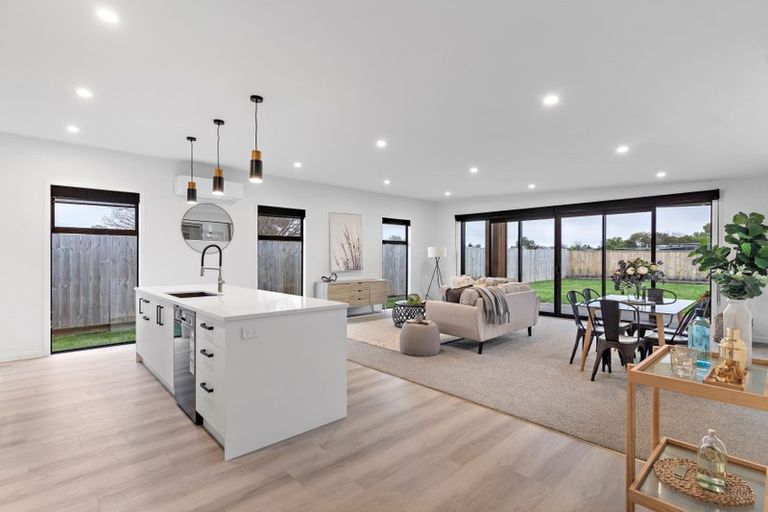 Photo of property in 12 Tuatahi Avenue, Solway, Masterton, 5810