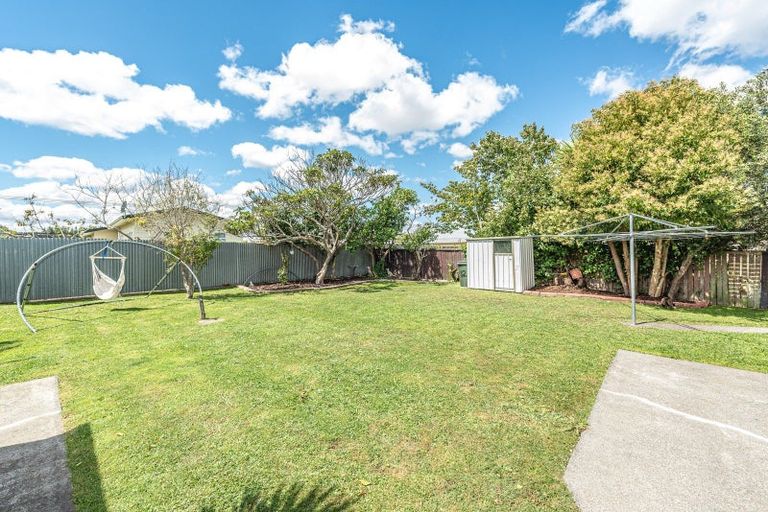 Photo of property in 12 Massey Street, Aramoho, Whanganui, 4500
