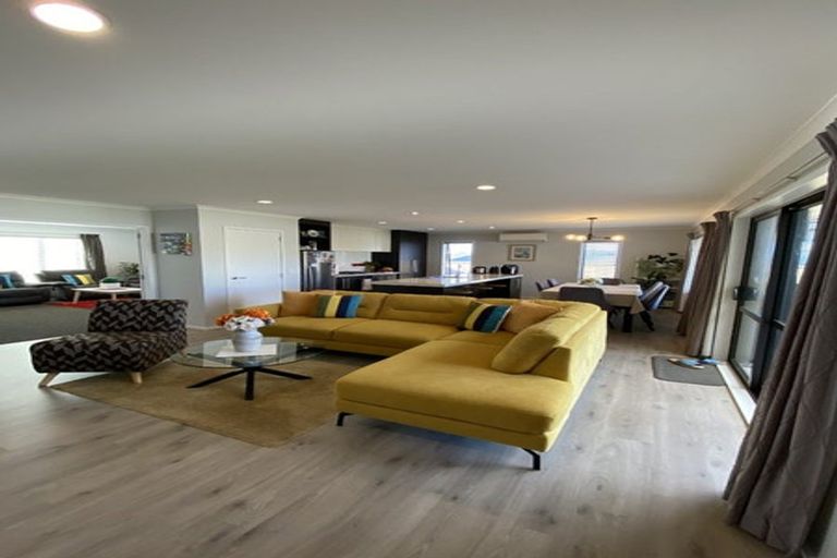 Photo of property in 13 John Burke Drive, Aotea, Porirua, 5024