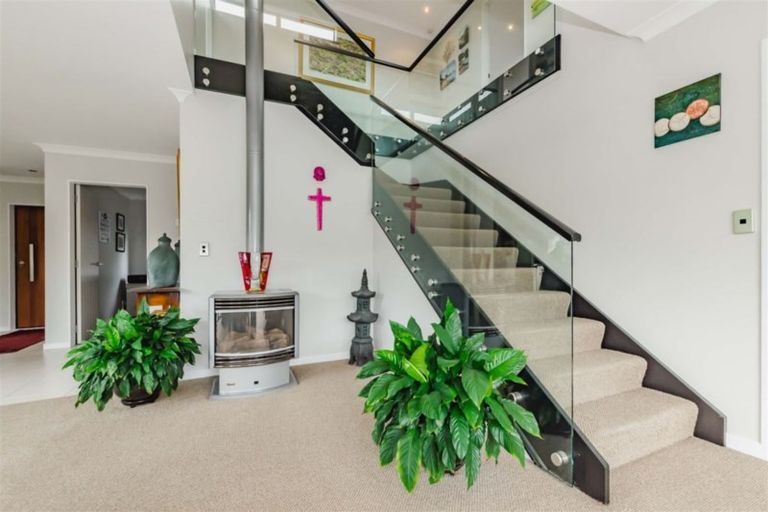 Photo of property in 1b Arawa Street, Raumati Beach, Paraparaumu, 5032