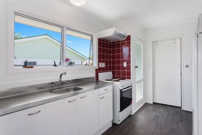 Photo of property in 43 Awatapu Drive, Whakatane, 3120