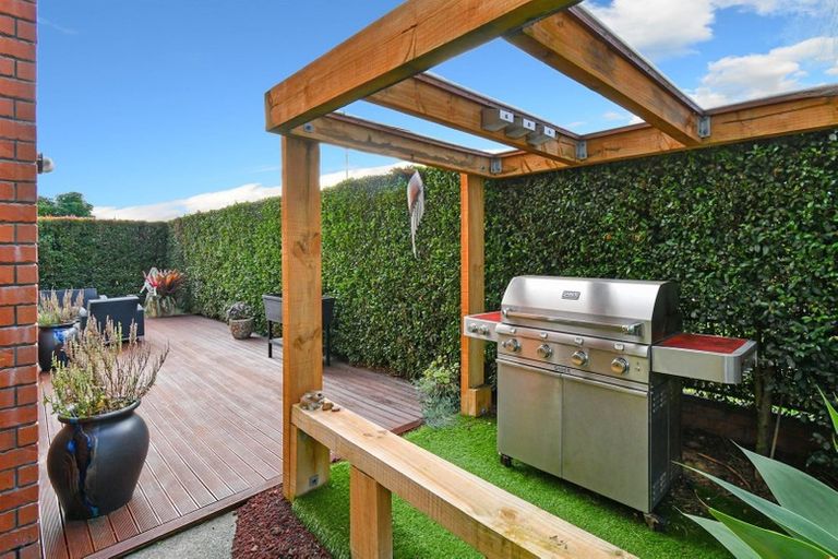 Photo of property in 51 Castlederg Drive, Flat Bush, Auckland, 2019