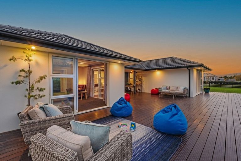 Photo of property in 61 Hartwell Drive, Kelvin Grove, Palmerston North, 4470