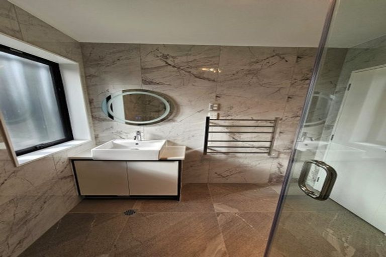 Photo of property in 16c Pah Road, Papatoetoe, Auckland, 2025