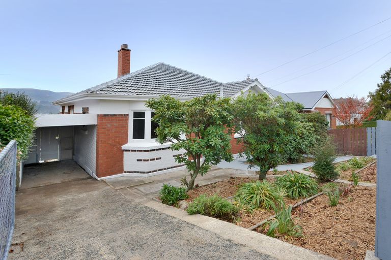 Photo of property in 26 Mornington Road, Balaclava, Dunedin, 9011