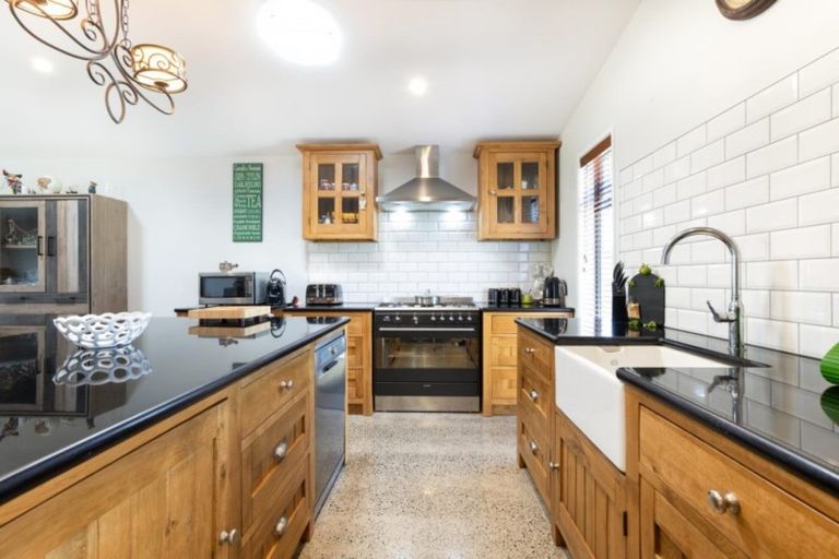 Photo of property in 11 Bronte Place, Leamington, Cambridge, 3432