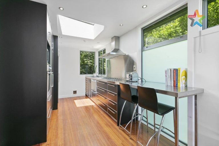 Photo of property in 2d Waitohu Road, York Bay, Lower Hutt, 5013