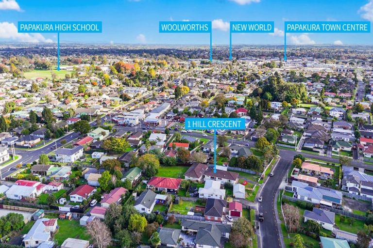 Photo of property in 1 Hill Crescent, Papakura, 2110