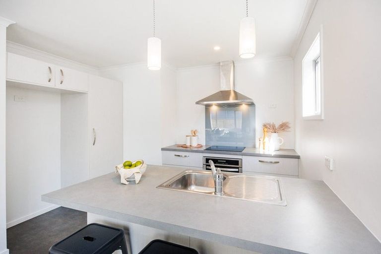 Photo of property in 3a Chamberlain Street, Feilding, 4702