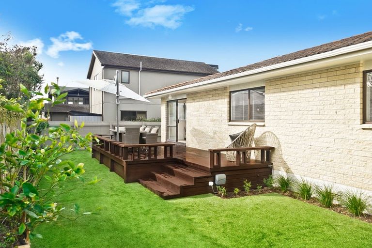 Photo of property in 2/403 Hibiscus Coast Highway, Orewa, 0931