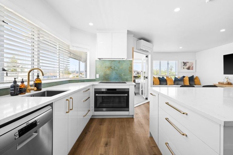 Photo of property in 5 Gardiner Street, Westshore, Napier, 4110