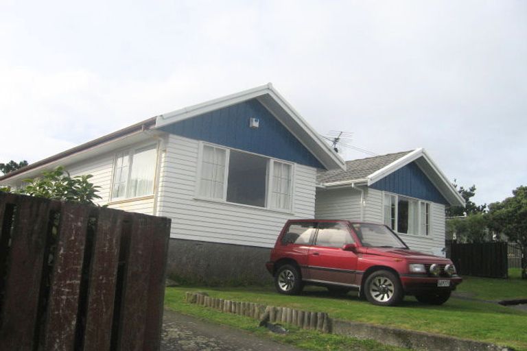 Photo of property in 4 Lilac Lane, Maungaraki, Lower Hutt, 5010