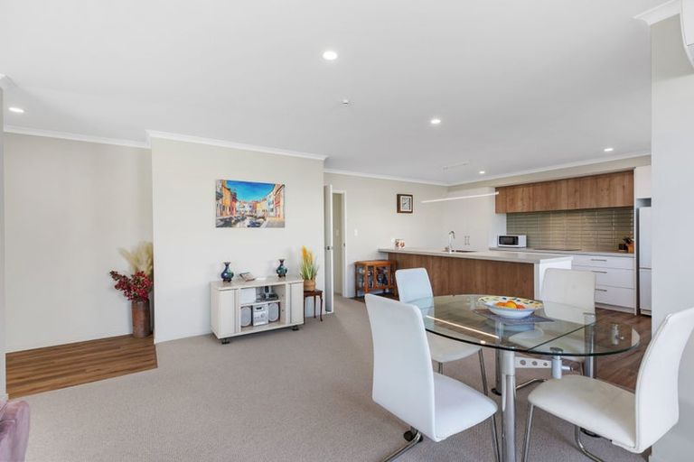 Photo of property in 11a La Cumbre Close, Bethlehem, Tauranga, 3110
