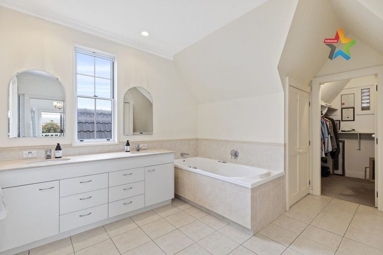 Photo of property in 79 Queens Grove, Hutt Central, Lower Hutt, 5010